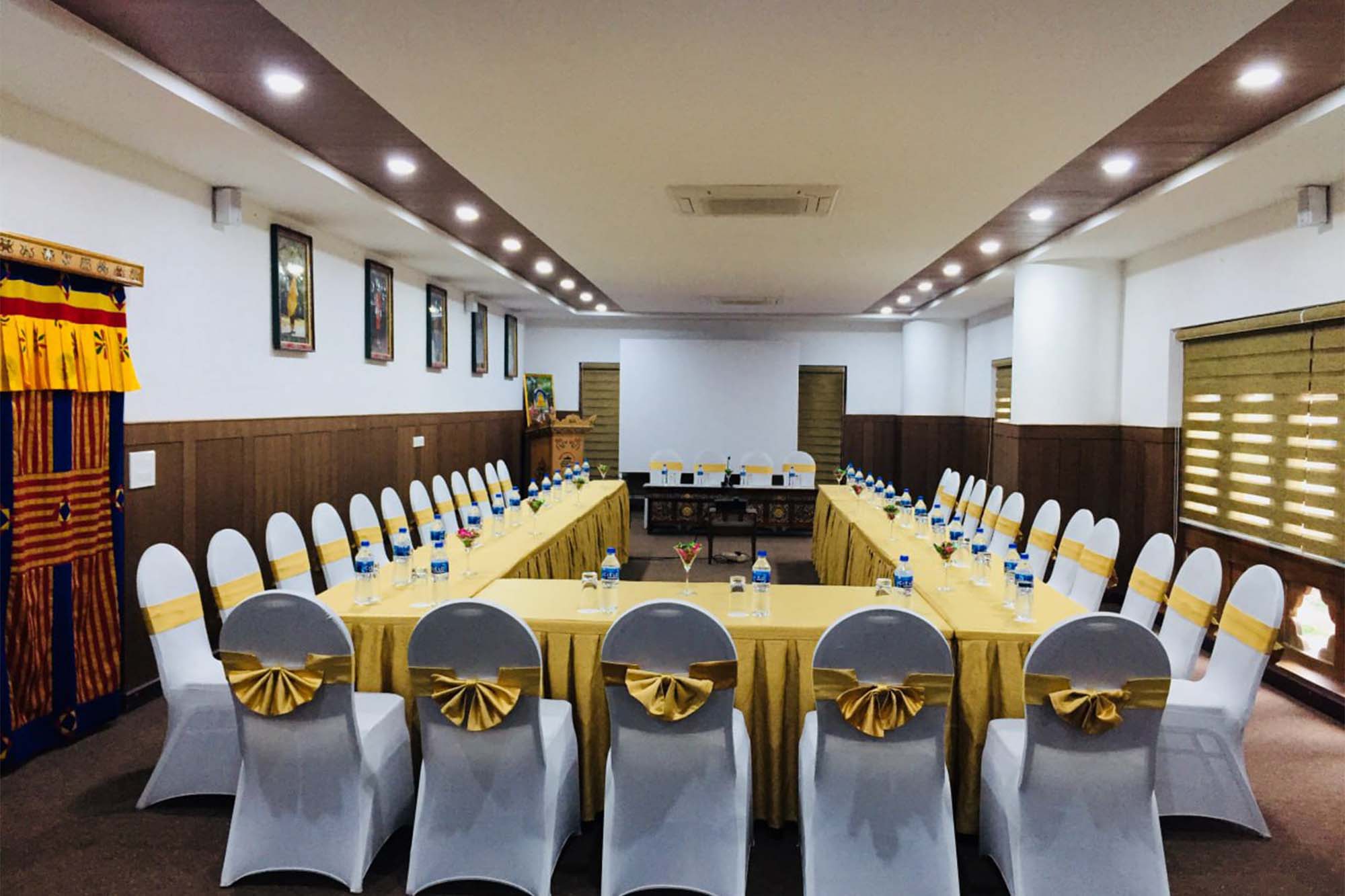 conference hall1